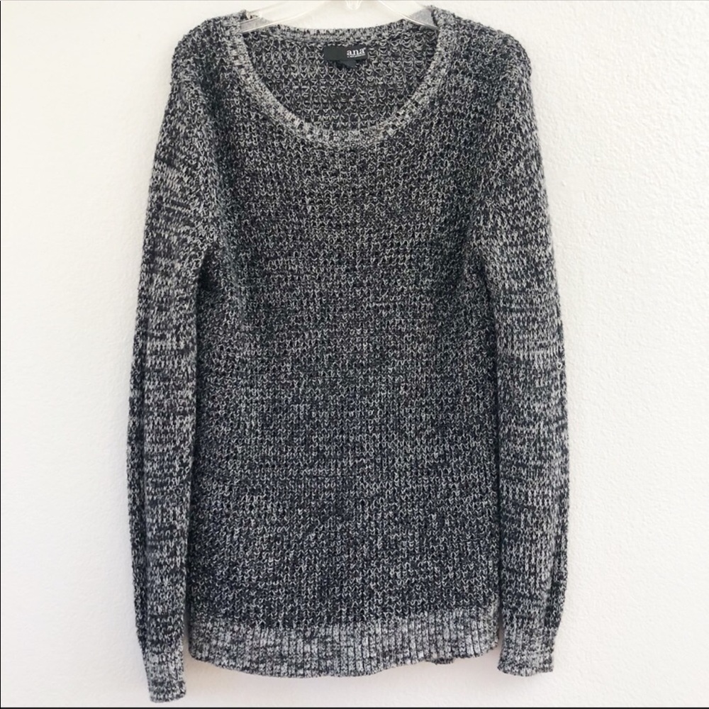 A.N.A Black & White Knit Sweater. Sz Small